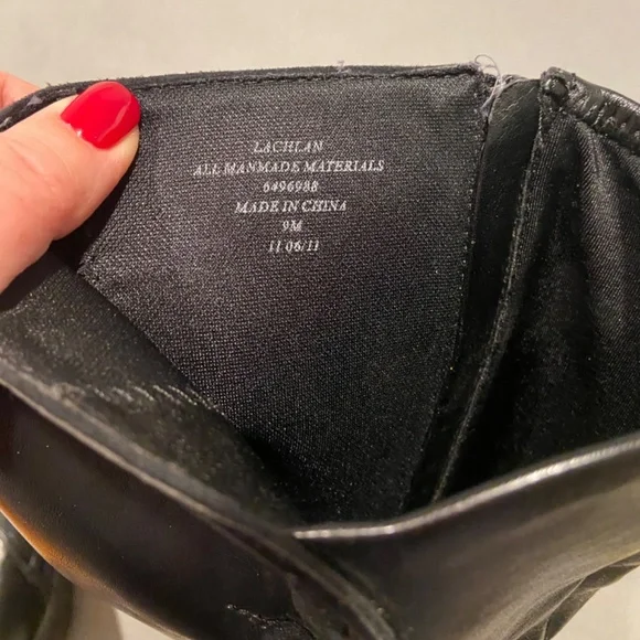 Liz Claiborne Black Knee-High Boots, Size 9, 3” Heel - Picture 10 of 10